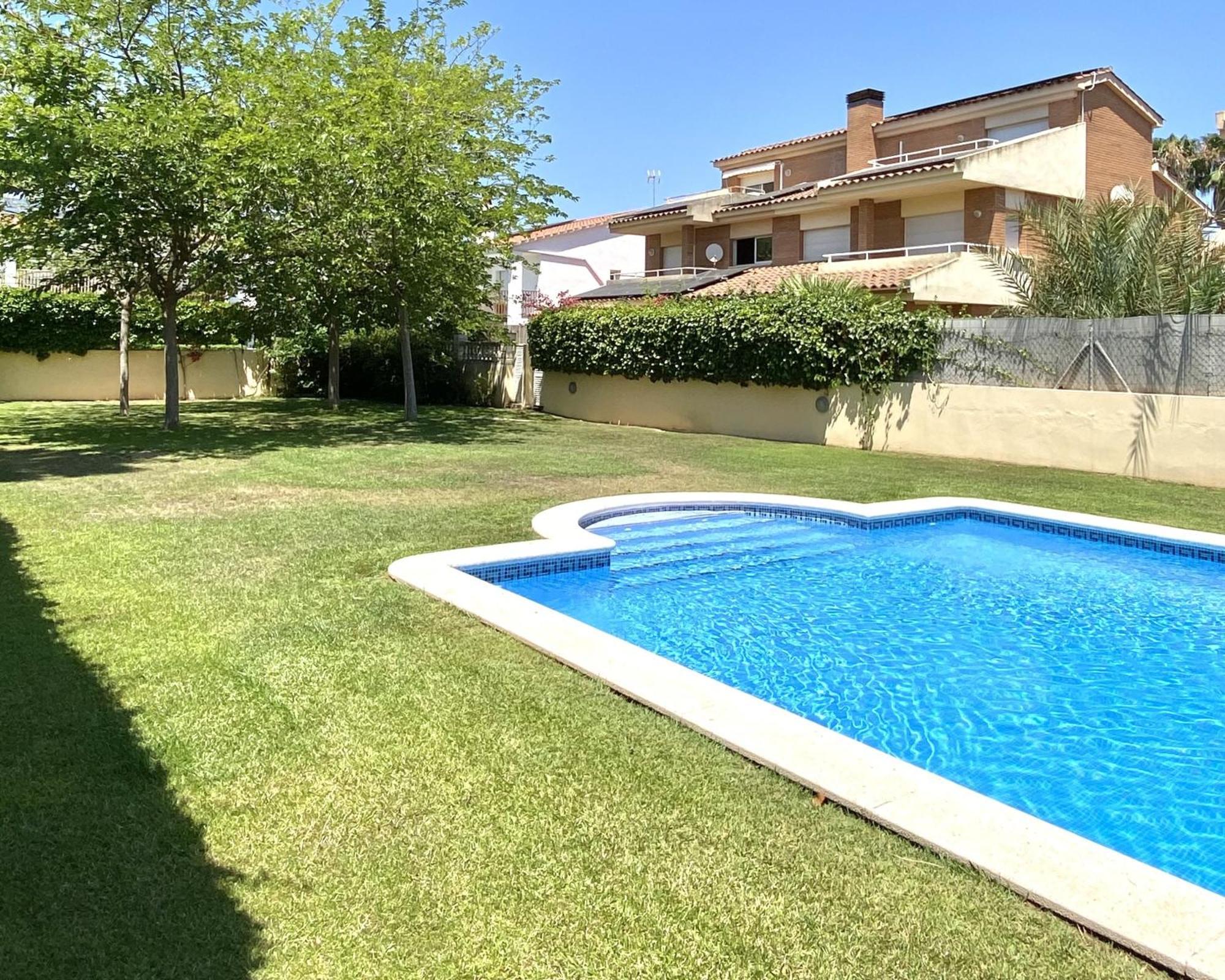 Villa Isabel Sitges, Rocamar سانت بيرِ ذي ريبيس المظهر الخارجي الصورة